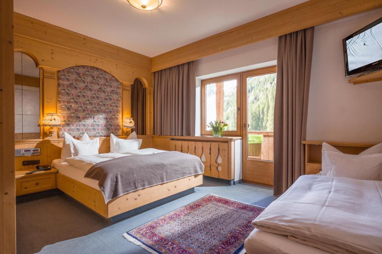 Hotel Almhof 호크푸겐 외부 사진