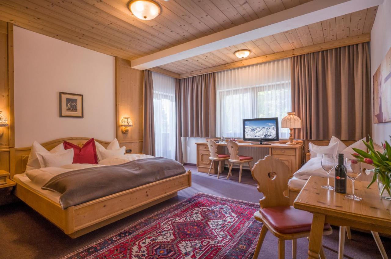 Hotel Almhof 호크푸겐 외부 사진