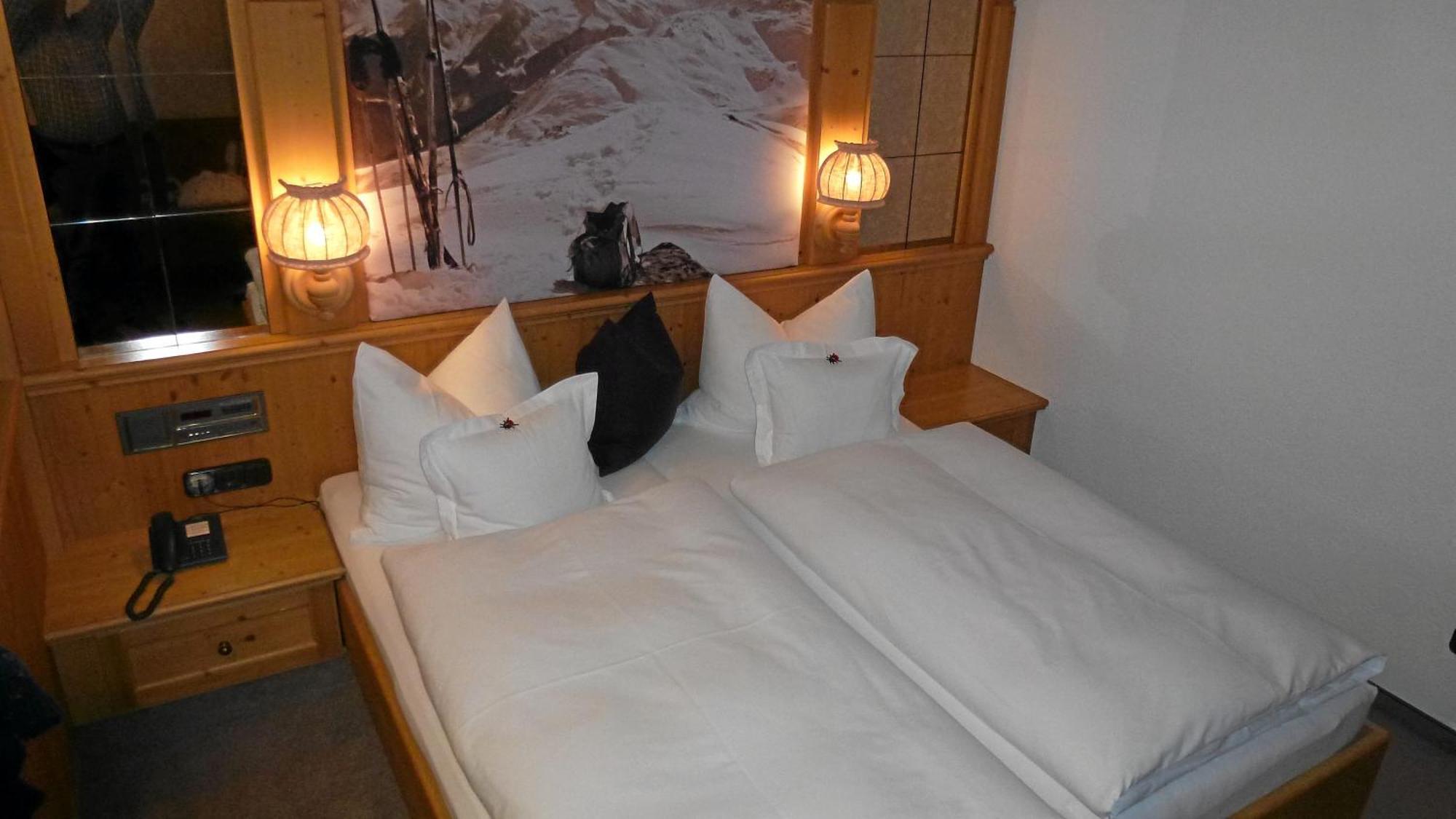 Hotel Almhof 호크푸겐 객실 사진
